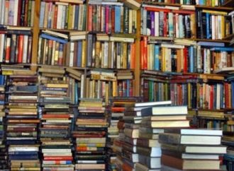 Le librerie e le edicole chiudono a grappolo